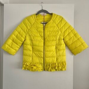 NWT Ugly Duck Light Weight Yellow Quilted Jacket with Ruffle Hem in Sz S